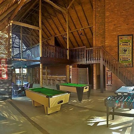 Kwambali Riverside Lodge Гейзівью Екстер'єр фото