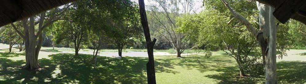 Kwambali Riverside Lodge Гейзівью Екстер'єр фото